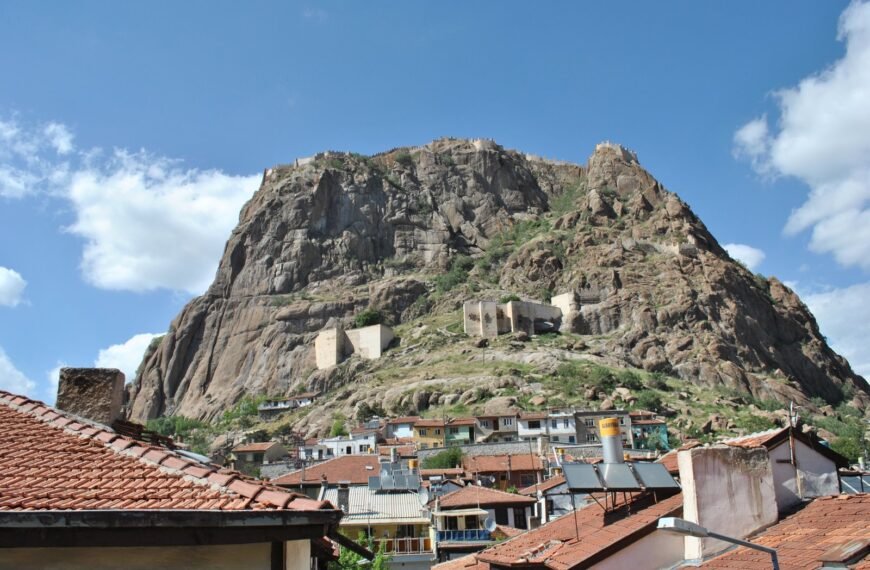 Exploring Afyonkarahisar: Opium, Black Fortresses, and Turkish Delights